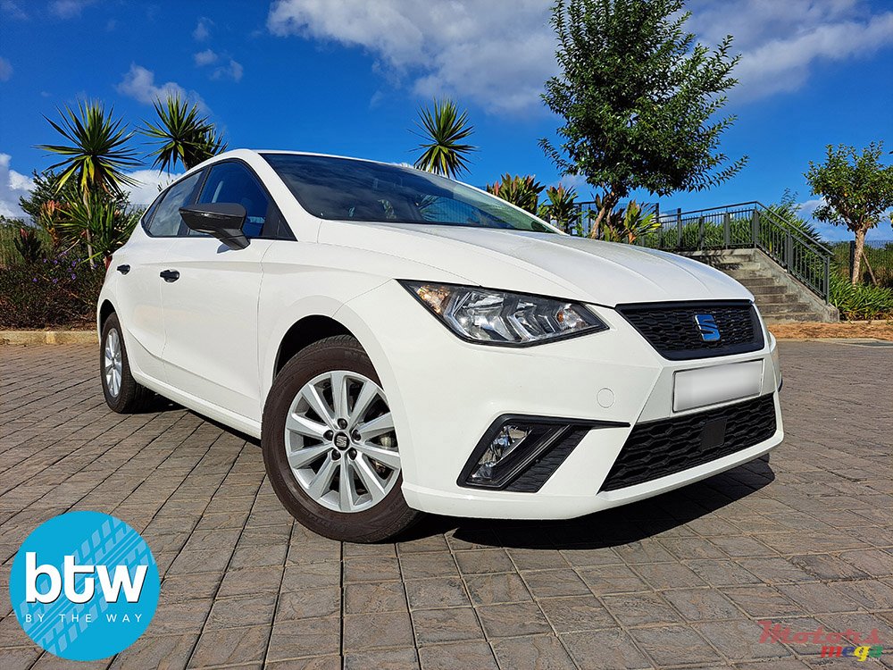 2022' SEAT Ibiza photo #1