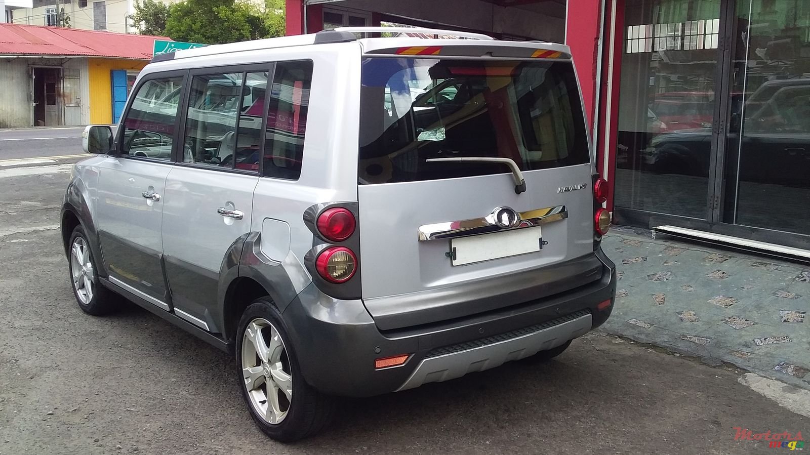 2011' GWM Haval M2 Elite photo #4