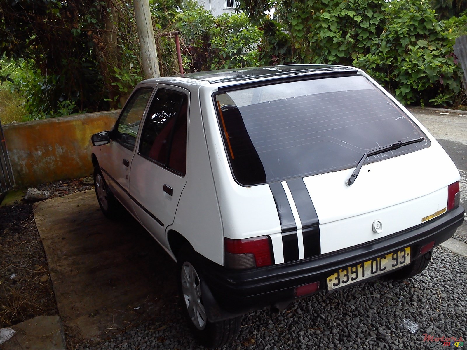 1993' Peugeot 205 photo #5