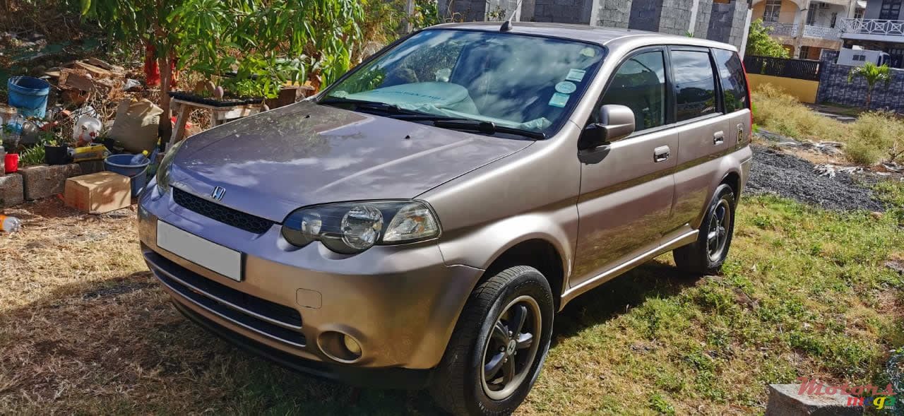 2002' Honda HR-V photo #3