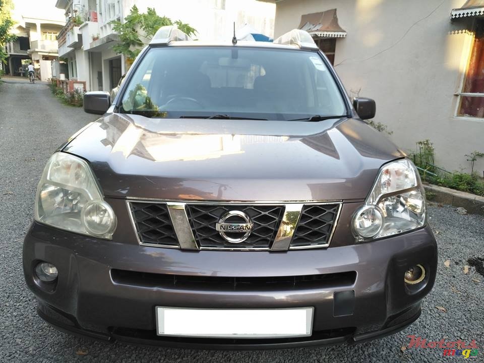 2008' Nissan X-Trail photo #1