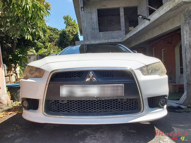 2009' Mitsubishi Lancer photo #6