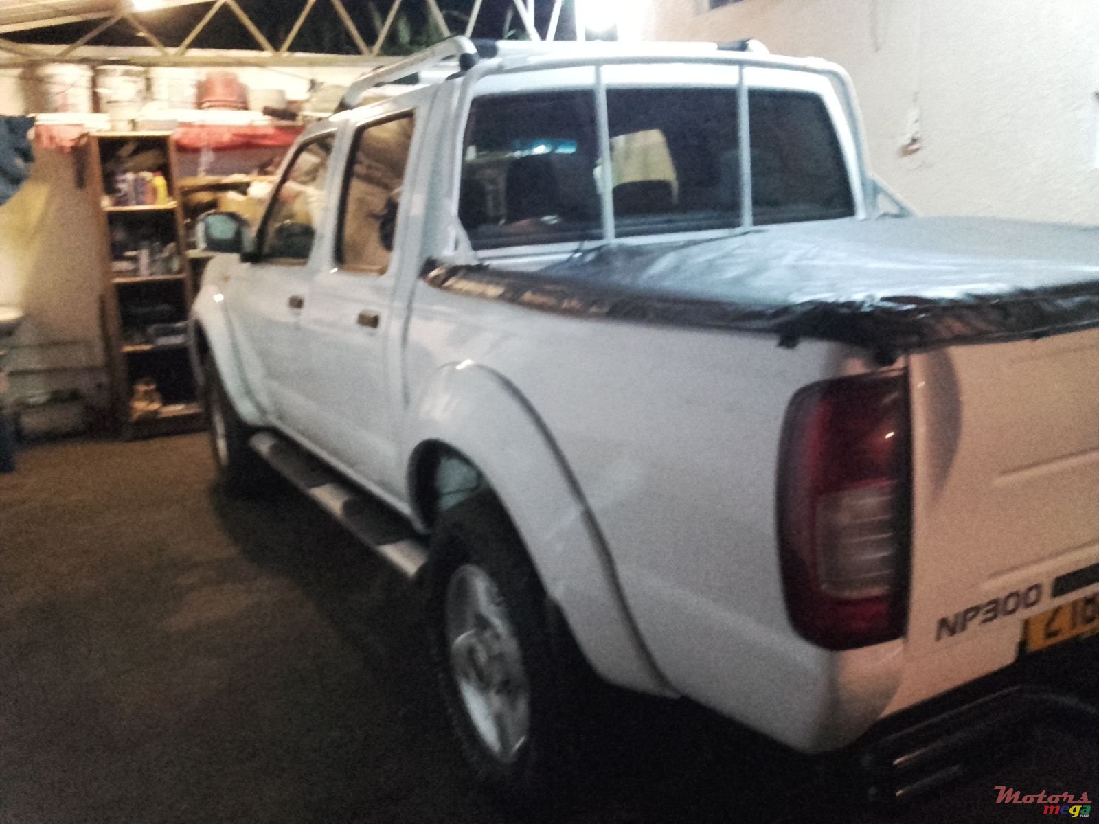 2012' Nissan Hardbody photo #3