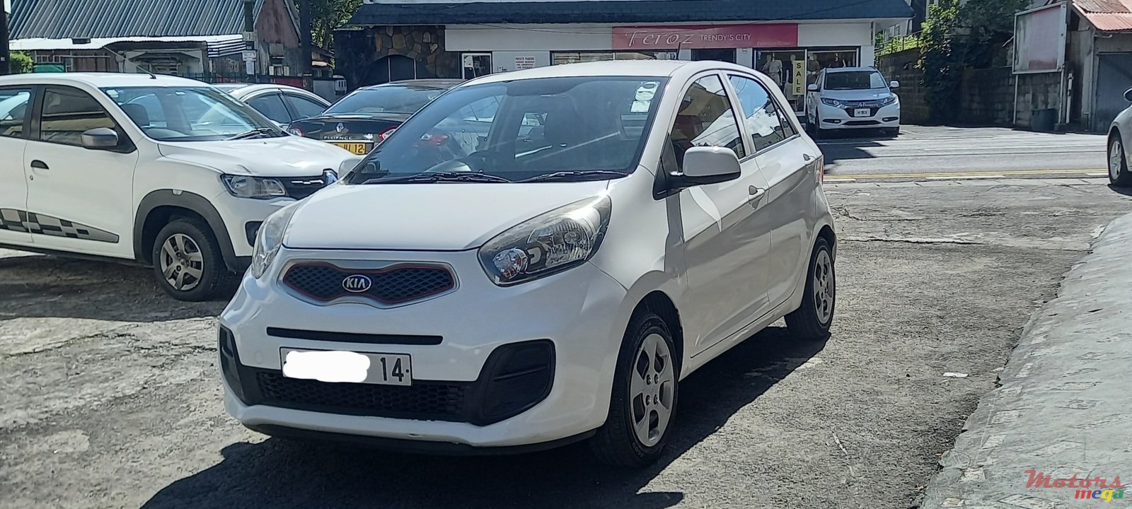 2014' Kia Picanto photo #2