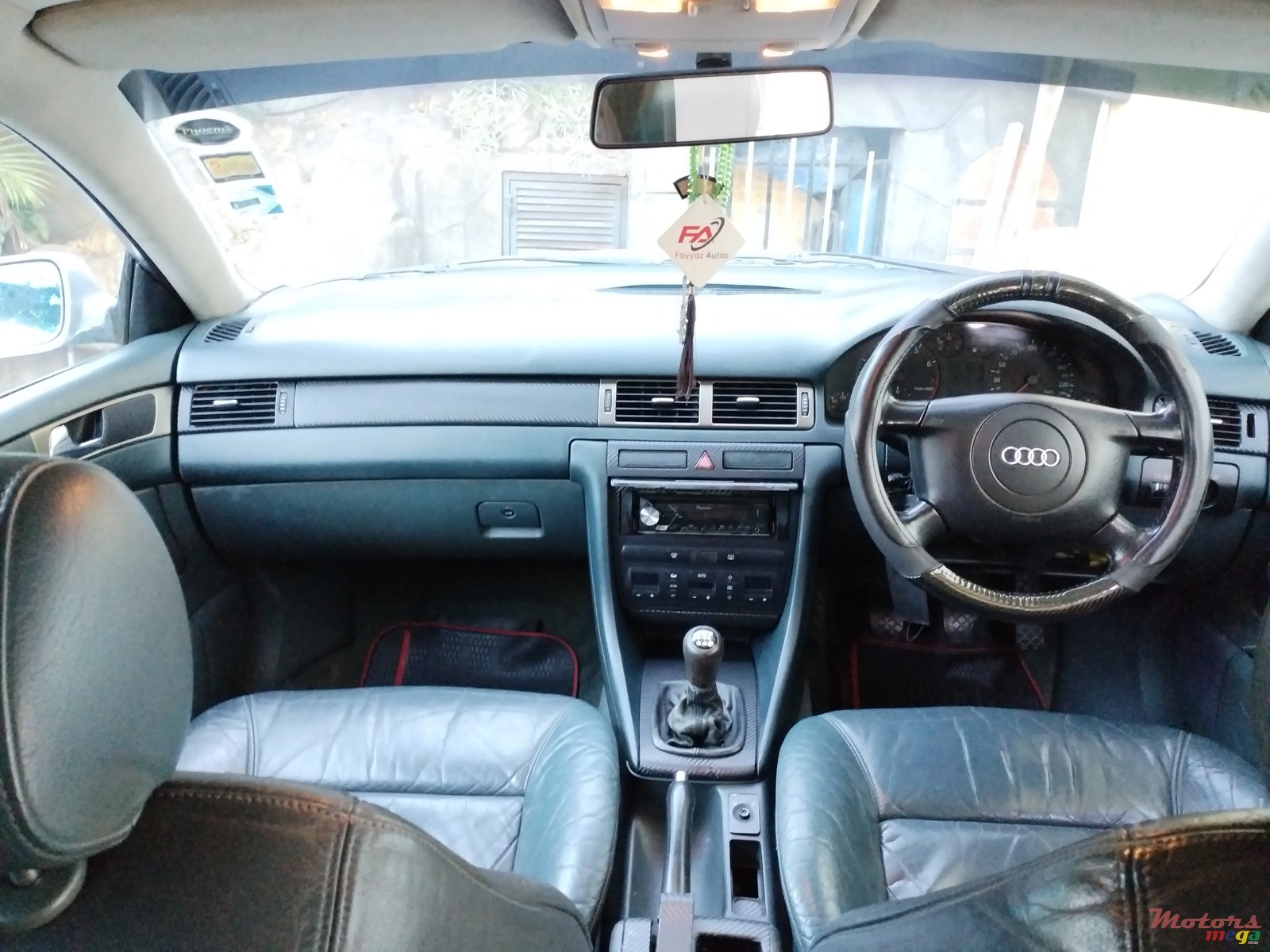 1997' Audi A6 photo #4