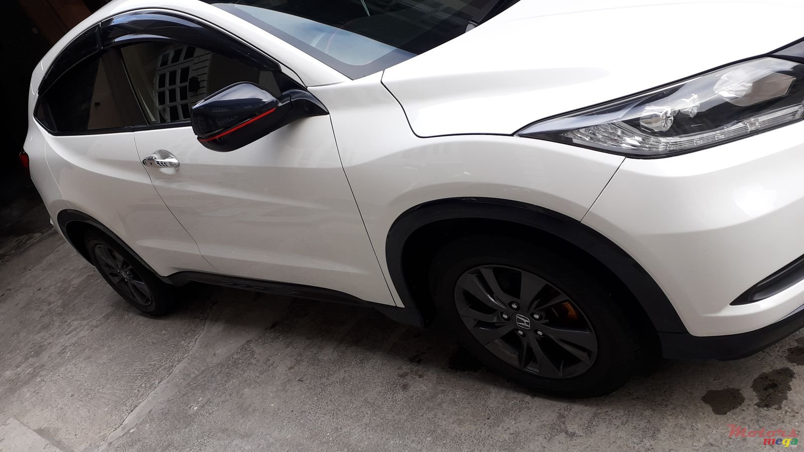 2014' Honda Vezel photo #5