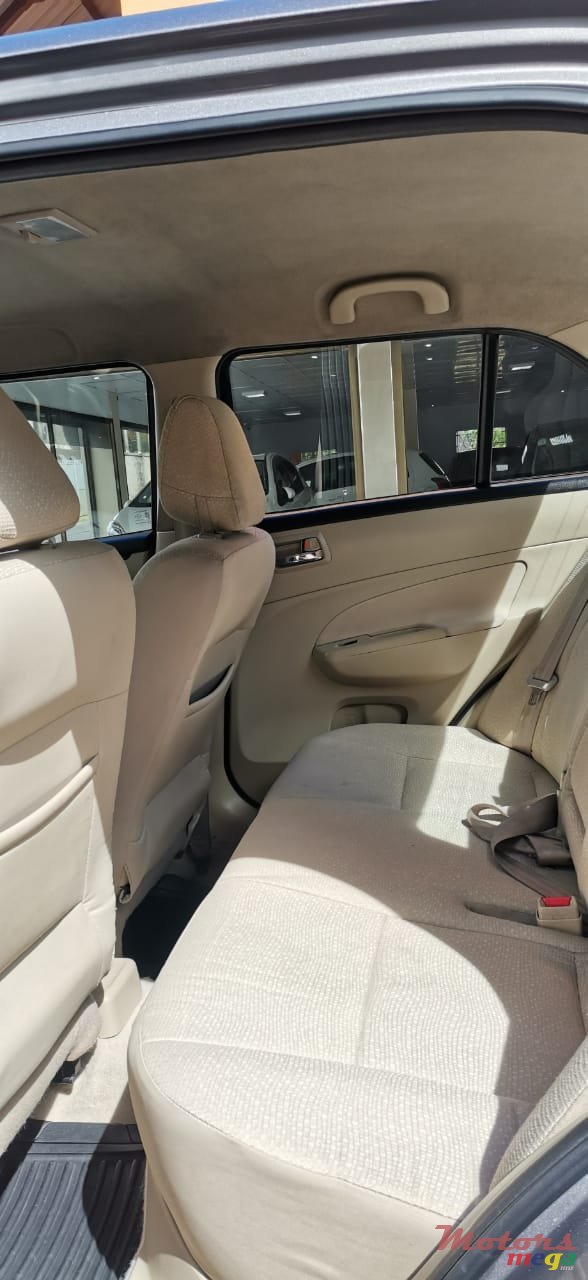 2013' Suzuki Swift Dzire photo #4