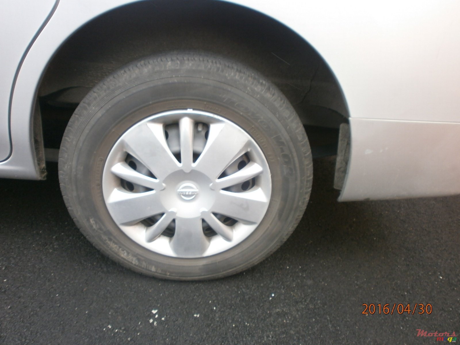 2011' Nissan NV NV200 photo #5