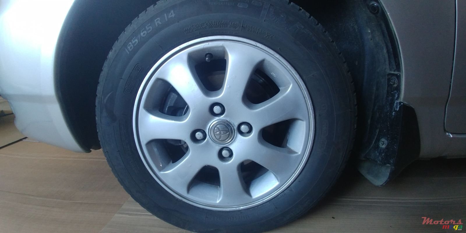 2002' Toyota Corolla photo #4