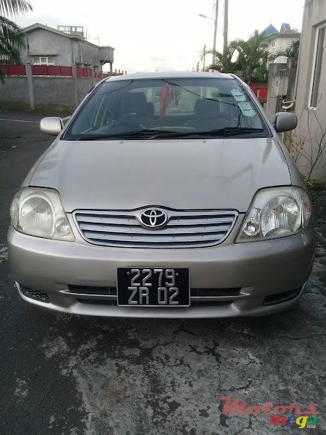 2002' Toyota nze photo #1