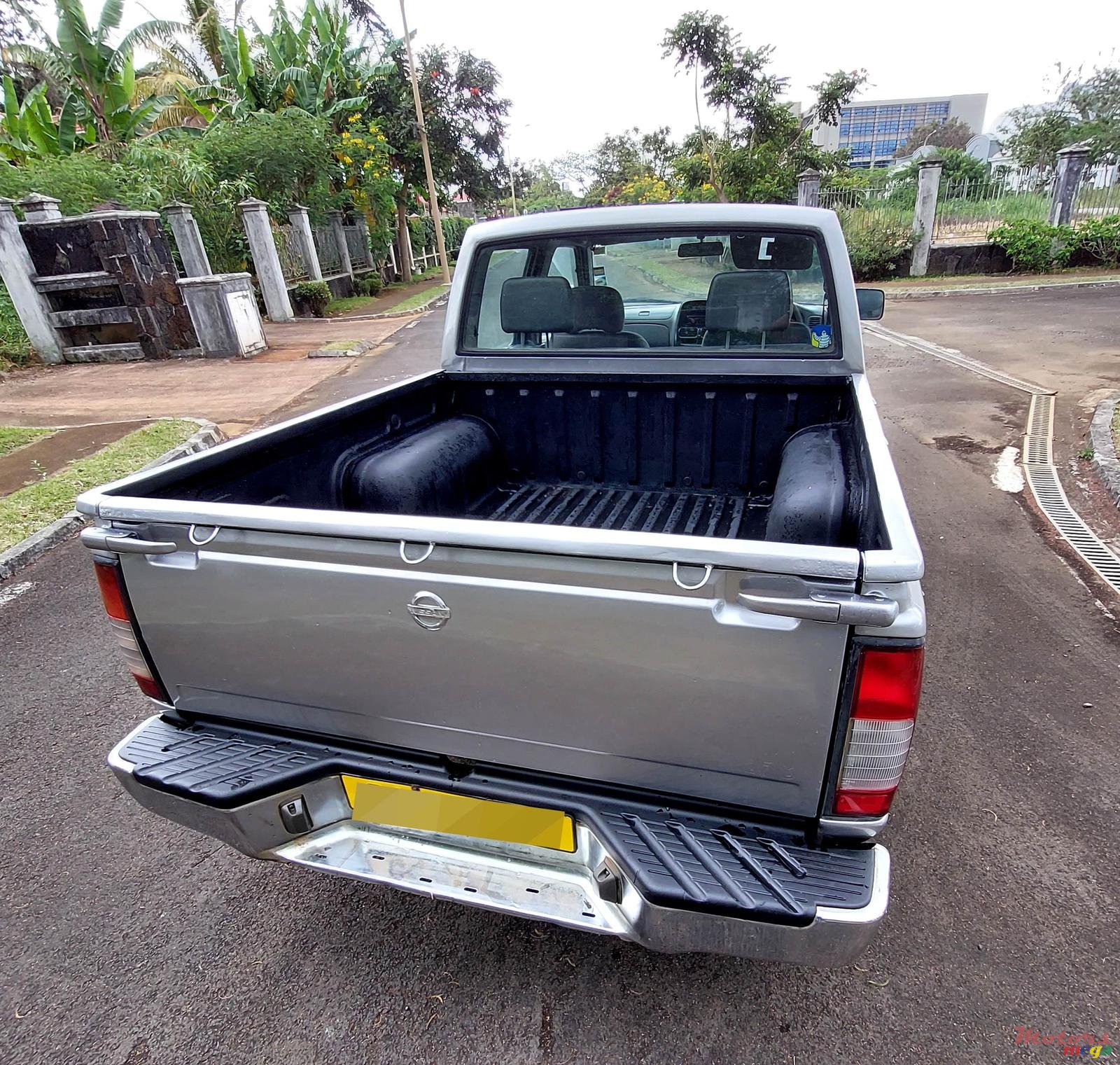 2010' Nissan Navara photo #5