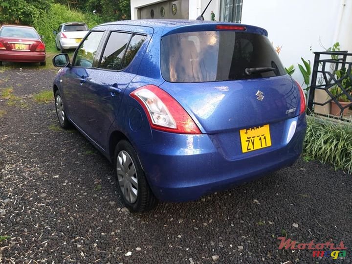 2011' Suzuki Swift AUTOMATIC JAPAN photo #2