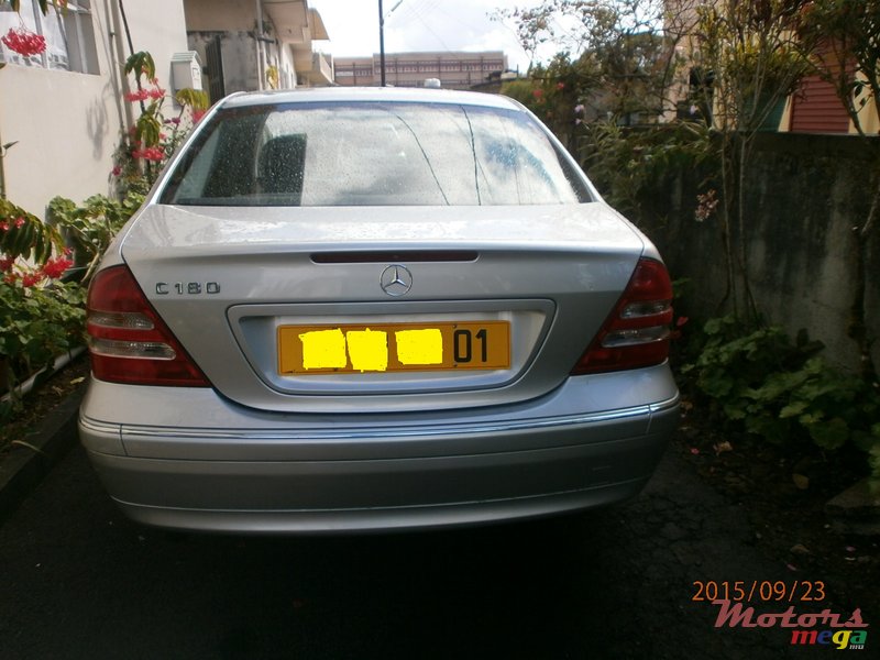 2001' Mercedes-Benz C180 photo #2