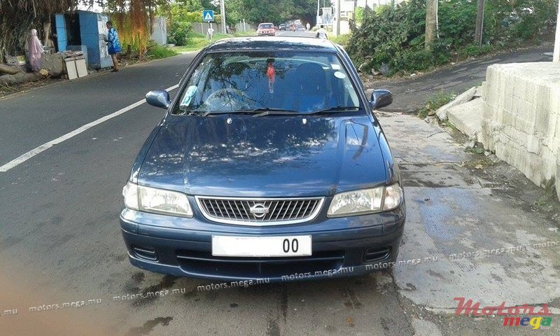 2000' Nissan Sunny photo #4