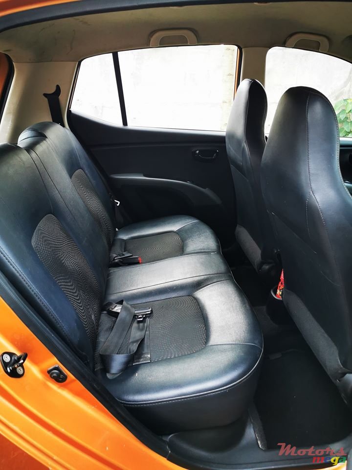 2014' Hyundai i10 photo #7