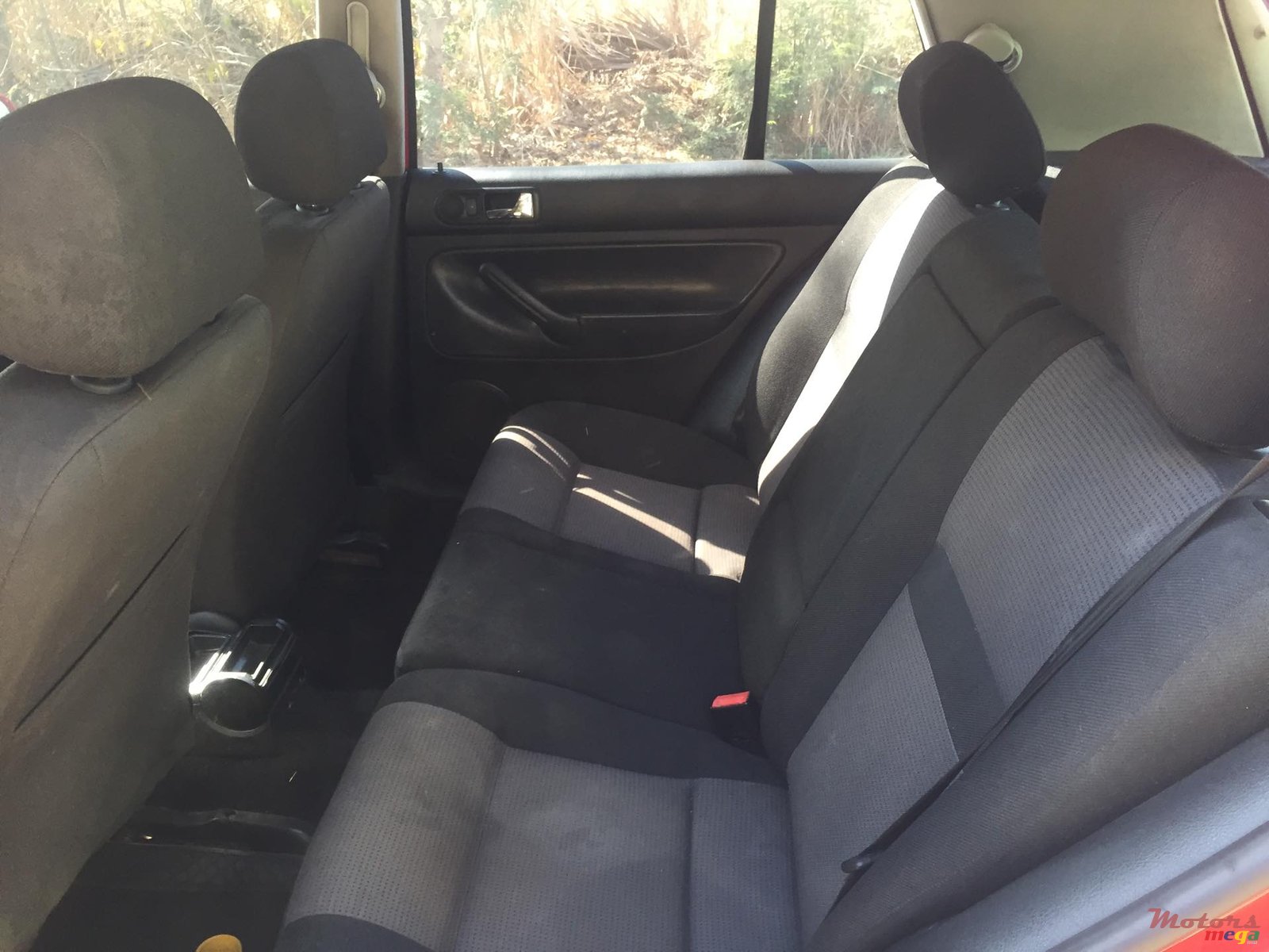 2003' Volkswagen Golf IV limited edition photo #6