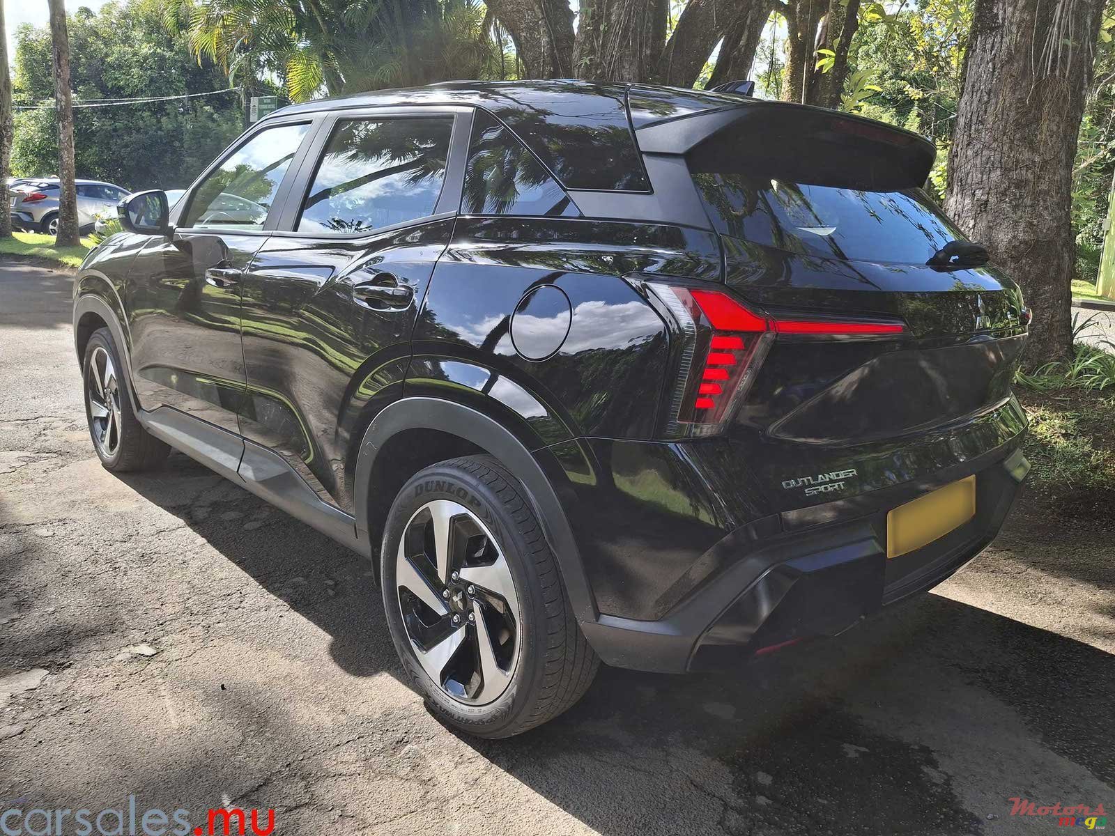 2025' Mitsubishi Outlander Sport P-Line 1.5 photo #3