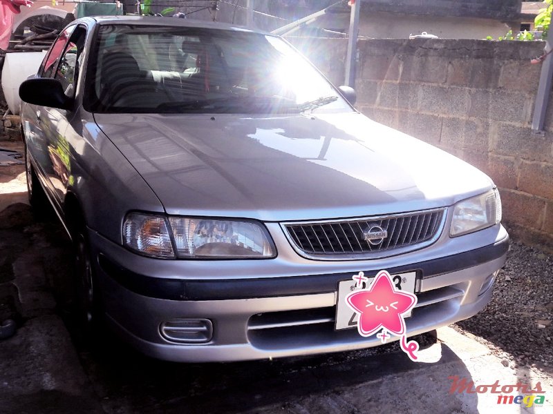 1999' Nissan Sunny photo #1