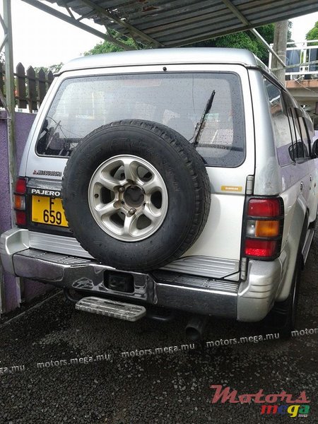 1994' Mitsubishi photo #1