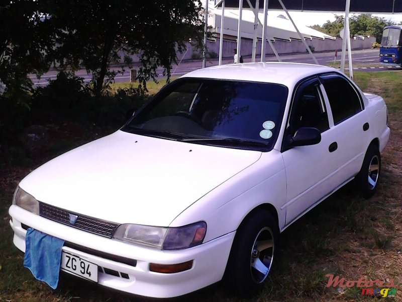 1994' Toyota Corolla photo #1