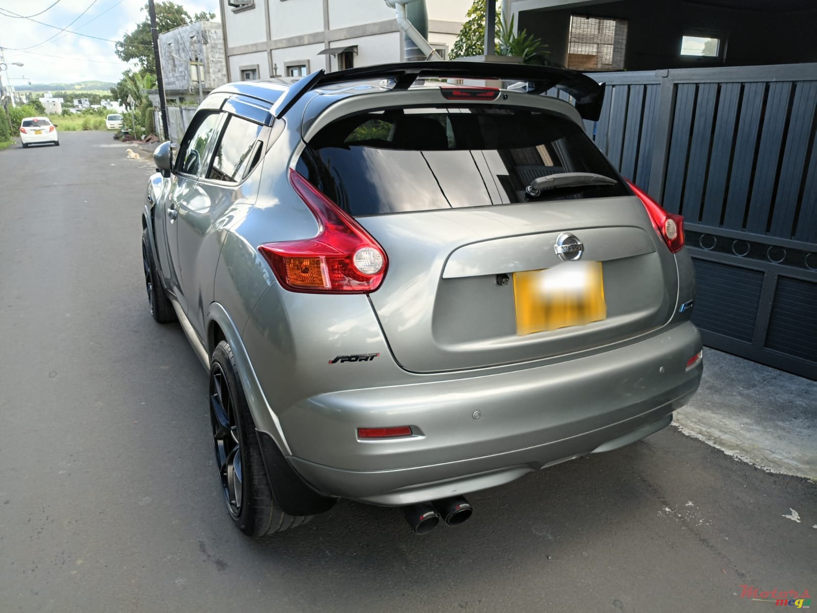 2010' Nissan Juke photo #7