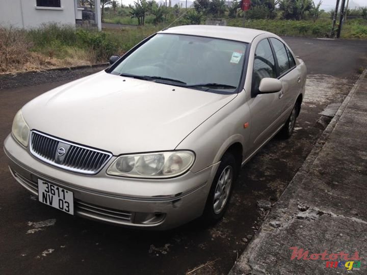 2003' Nissan Sunny photo #2