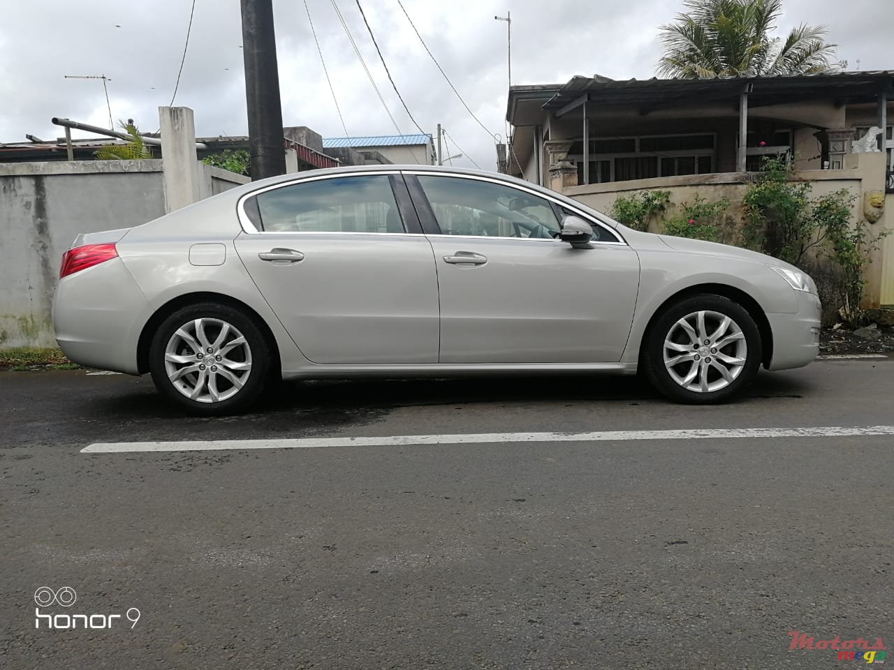 2012' Peugeot 508 photo #1