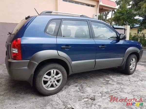 2006' Hyundai Tucson photo #4
