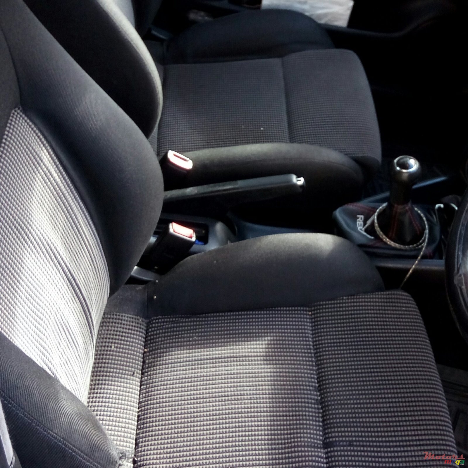 2000' Volkswagen photo #4