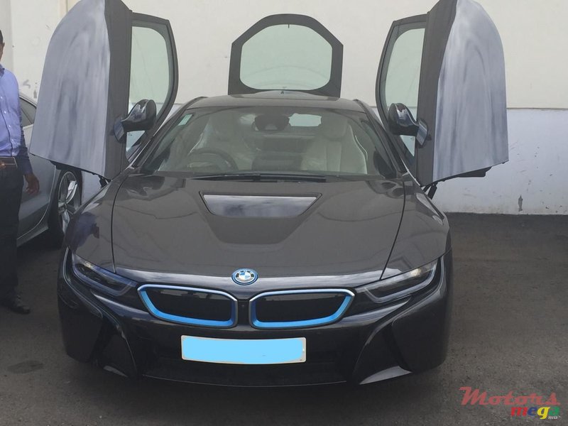 2015' BMW i8 photo #3