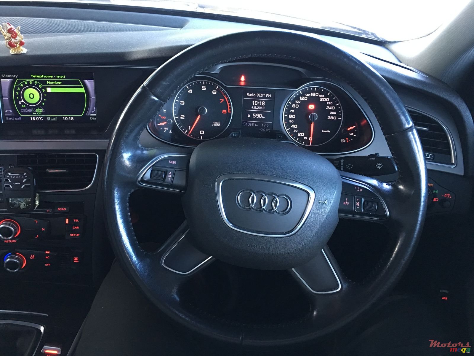 2013' Audi A4 photo #4