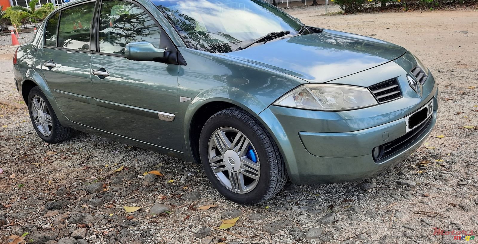 2005' Renault Megane photo #5