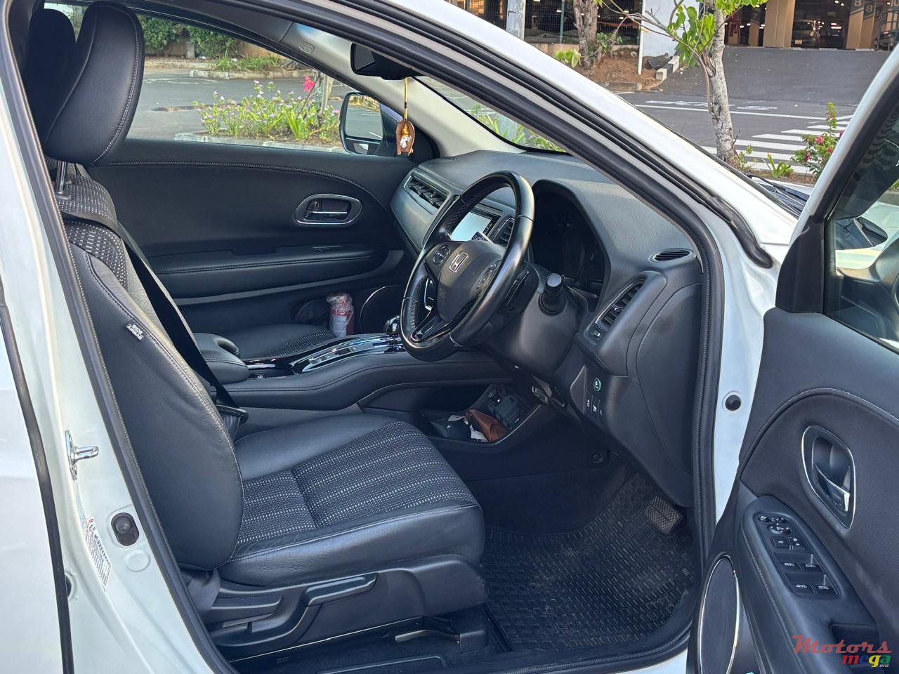 2016' Honda photo #5