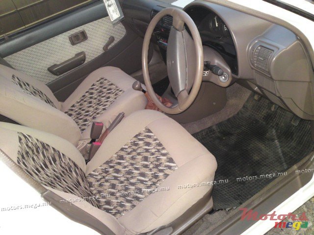 1993' Toyota Starlet injection 16v photo #3