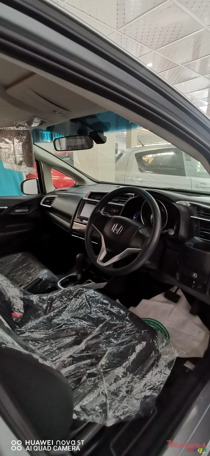 2018' Honda FIT USA fit photo #3