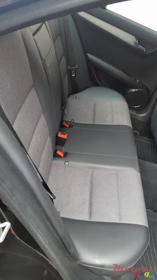 2009' Mercedes-Benz CLC 180 photo #5