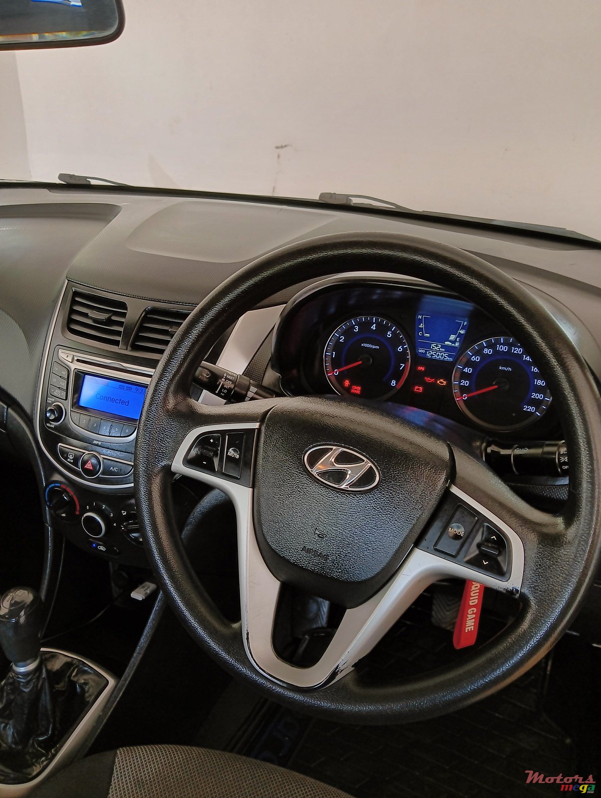 2012' Hyundai Accent photo #2