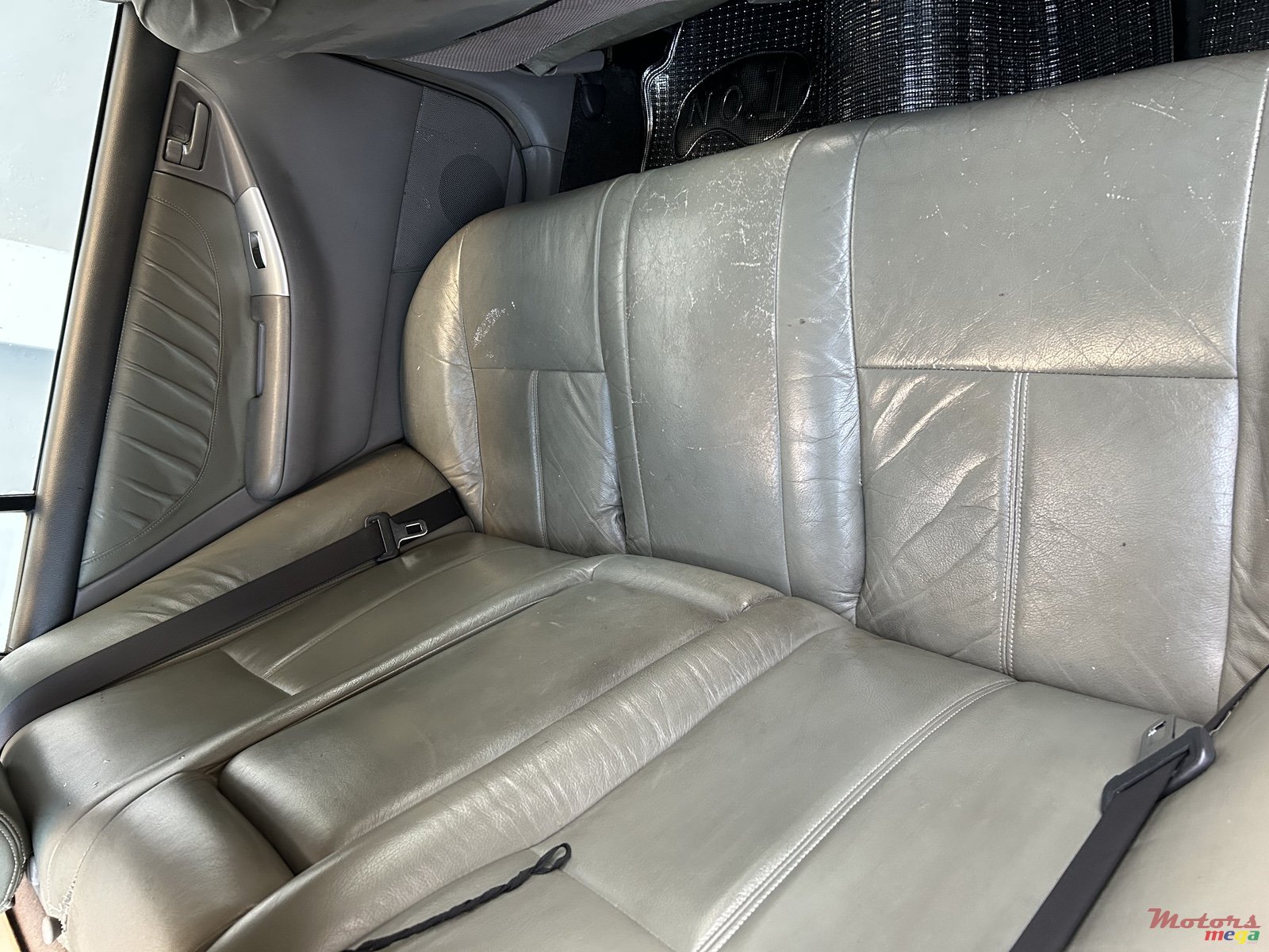 2002' Toyota Corolla photo #3