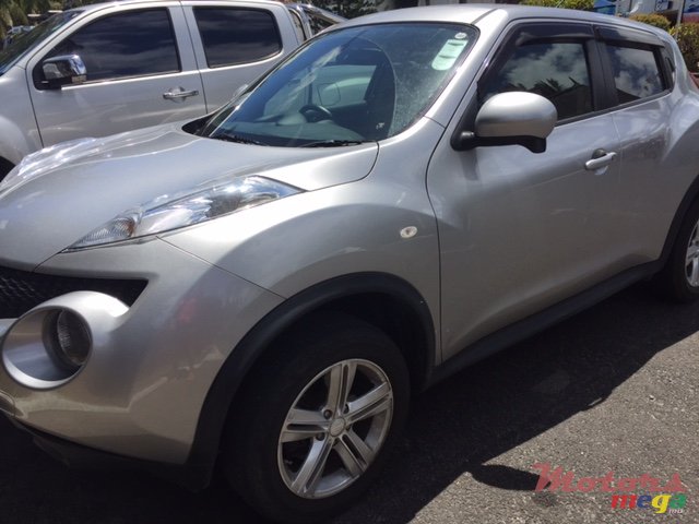 2011' Nissan Juke photo #1