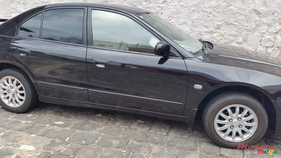 2005' Mitsubishi Galant Supersaloon photo #5