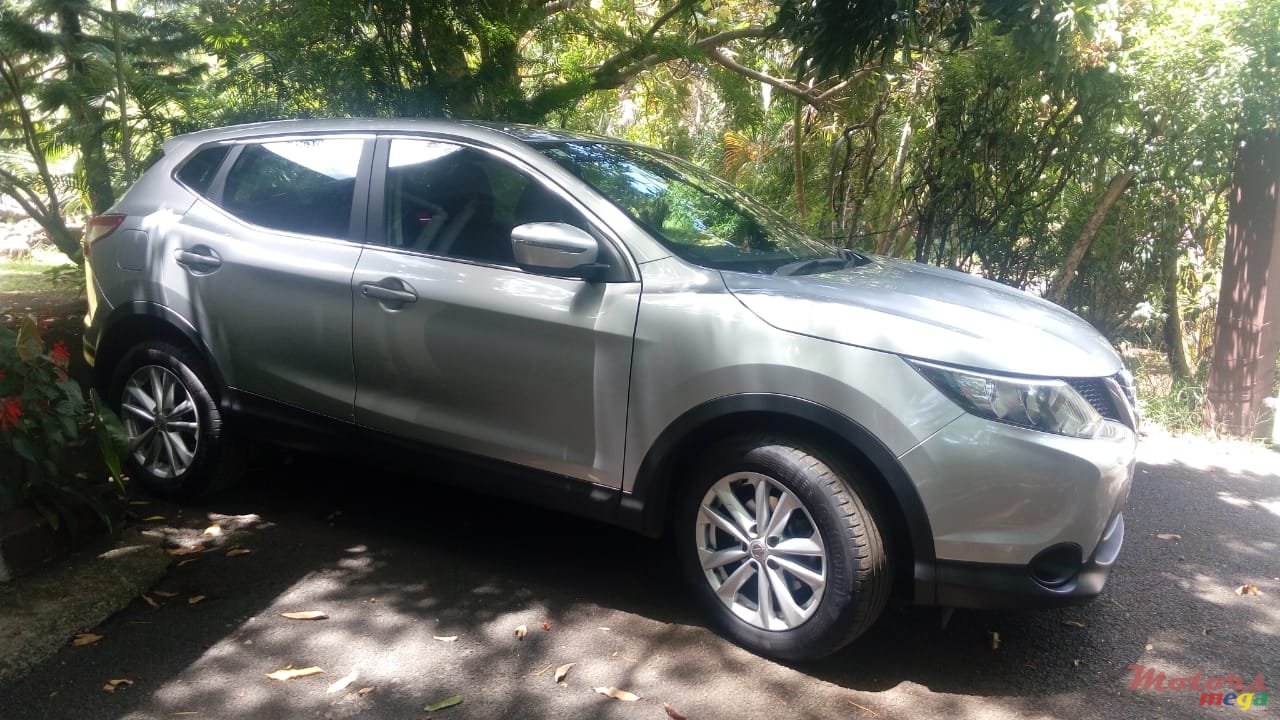 2017' Nissan Qashqai 1.2 ACENTA TURBO CVT photo #4