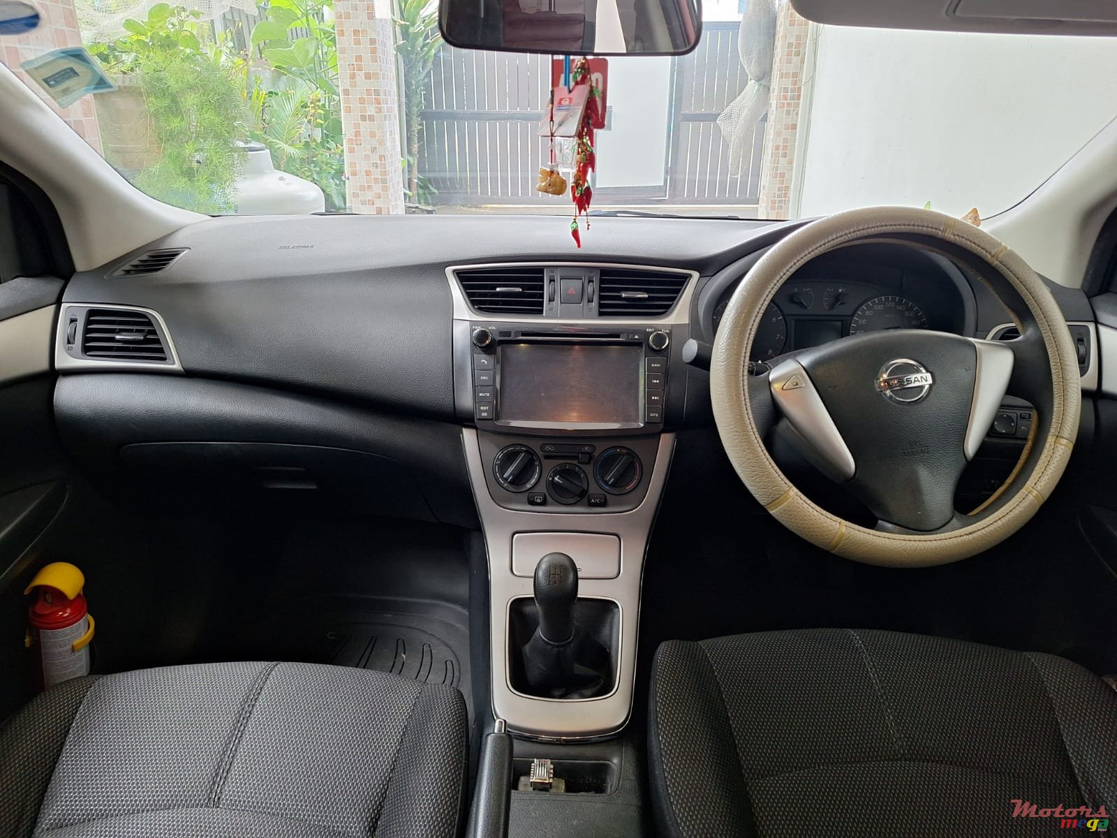 2014' Nissan Sentra photo #3