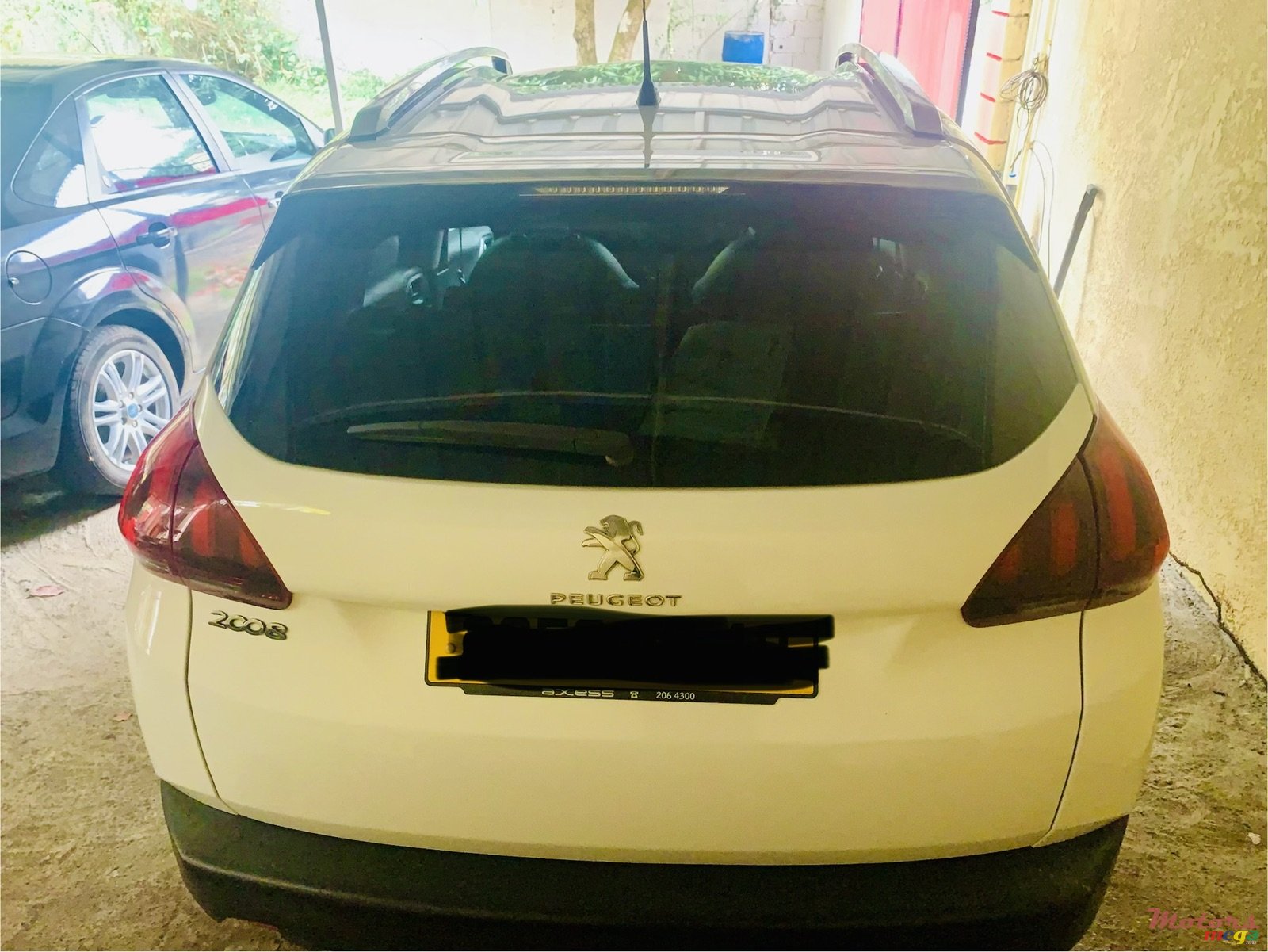 2018' Peugeot 2008 photo #4