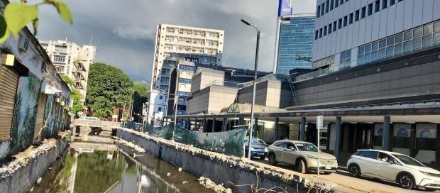 Port-Louis: Le parking d’Air Mauritius démoli, celui de Rogers prochainement ciblé