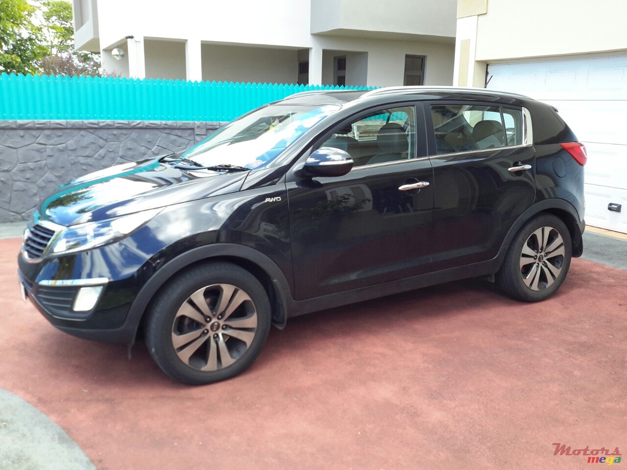 2011' Kia Sportage photo #2