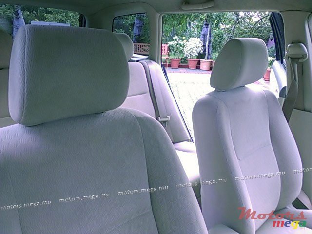 2004' Toyota FIELDER XG EDITION photo #7