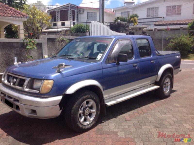 1997' Nissan Pickup photo #3