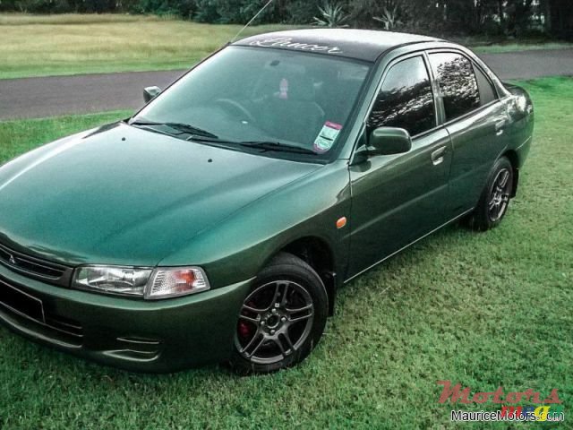 1997' Mitsubishi Lancer nil photo #1