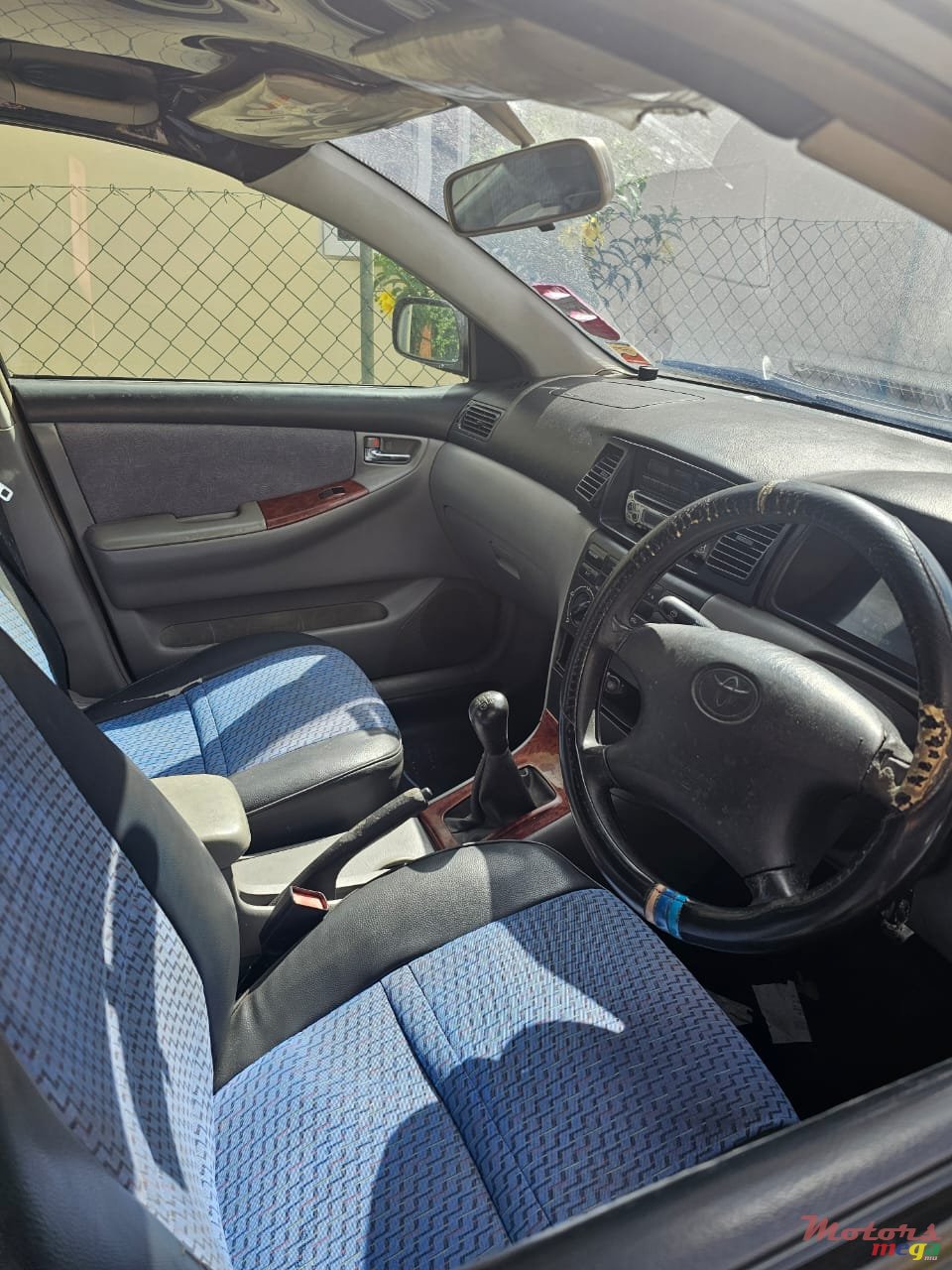 2002' Toyota Corolla Nze photo #5