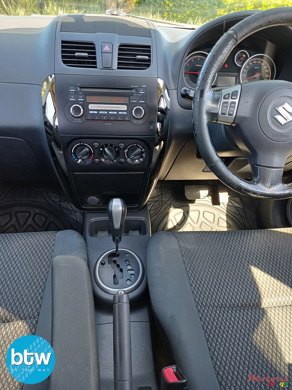 2014' Suzuki SX4 photo #7